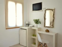 Niki Rooms 
