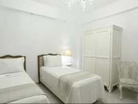 The White Suites 