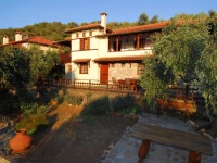 Guesthouse Apanemia 