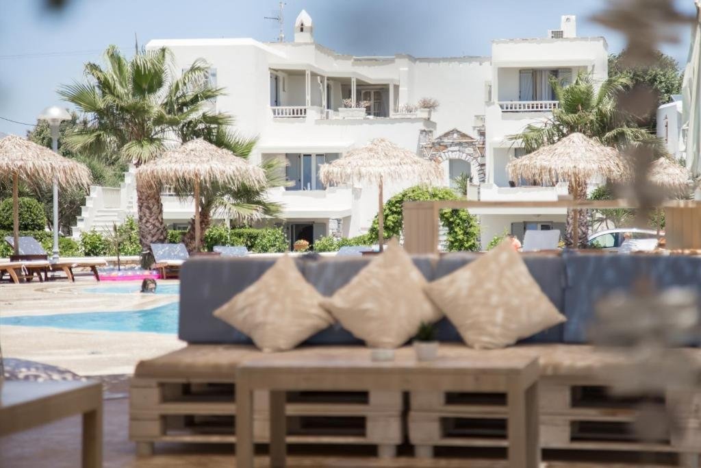 Angeliki Apartments 