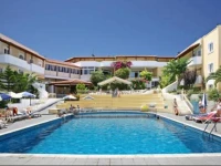 Alexander House Hotel 