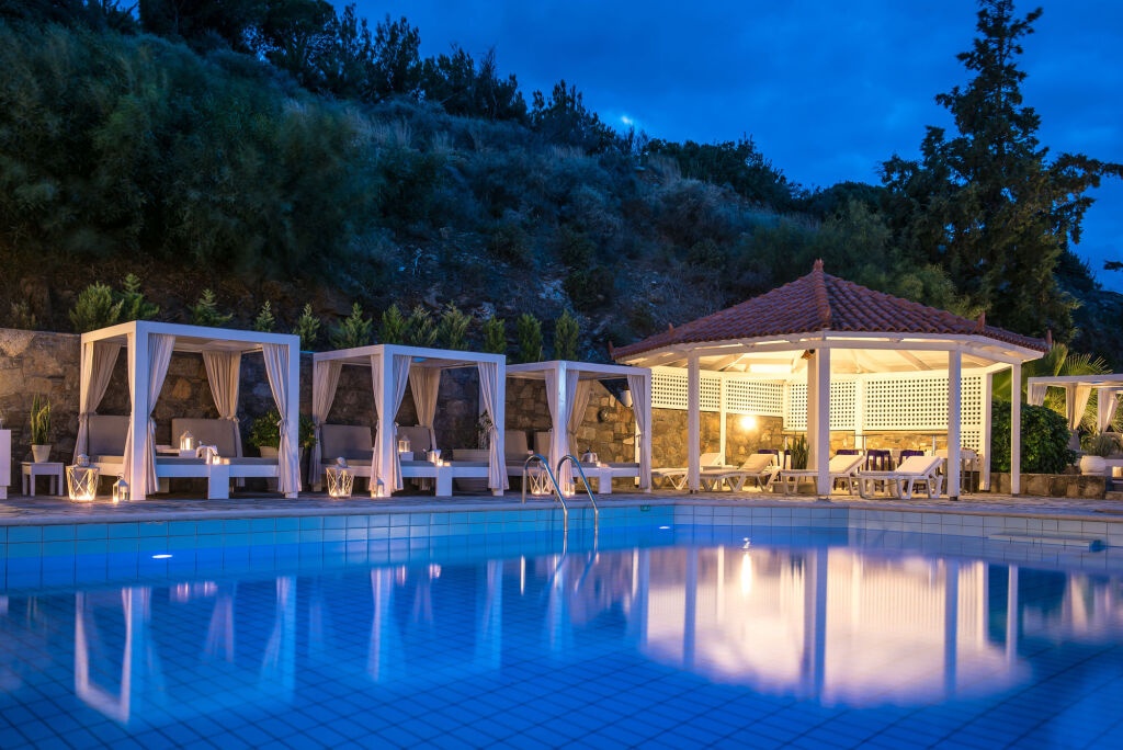 Happy Cretan Suites 