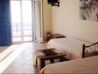 Prapas Apartments 