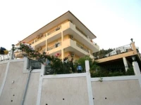 Alonakia Hotel 