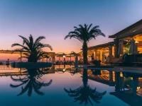 Niouris Apartments 