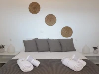 Bonatsa House 