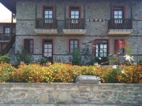 Varnous Hotel 