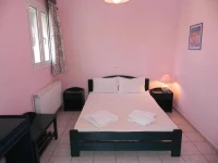 Konstantinos Apartments 