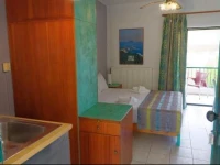 Athina Rooms 
