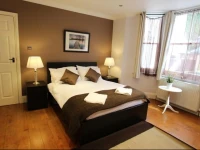 Adie Apartments 