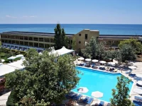 Alexander Beach Hotel & Spa 