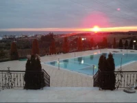Bell Air Hotel 
