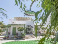 Votana Studios 