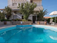Alkyone Sea Side Apartments 