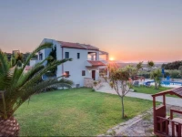 Villas Almyrida 
