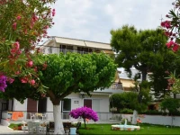 Pension Akrogiali 
