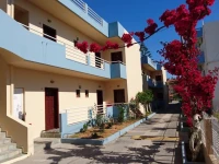 Frank Apartments 