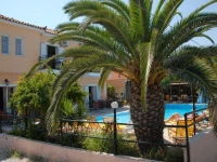 Lakis Studios 