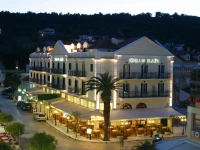 Ionian Plaza Hotel 