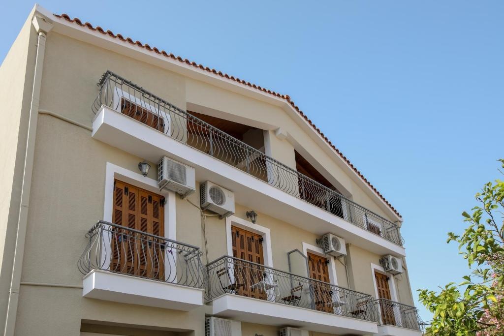 Papadatos Studios 