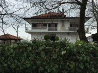 Litsa Haus 