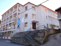Hotel Parnon 
