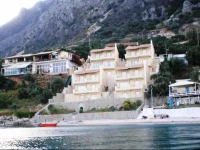Martisea Apartments 