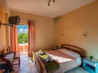 Panos Apartments 