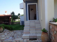Elen House