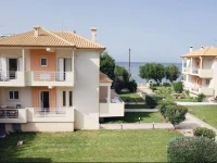 Three-Bedroom Holiday home with Sea View in Diakopto Peloponnese 