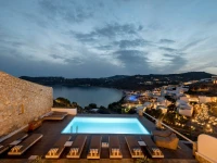 Cova Mykonos Suites 