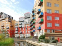 North Greenwich Apartments 