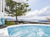 Morfes Luxury Residence 