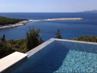 Emelisse Hotel 