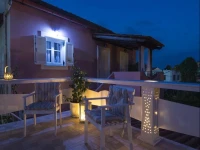 Cristina Apartments 