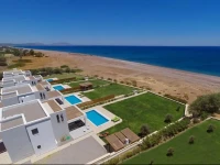 Antonoglou Beach Villas 