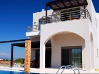 Blue Wave Villas 
