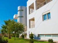 Apollo Apartments 