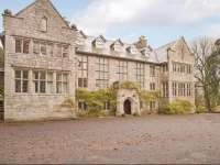 Hengar Manor Country Park 