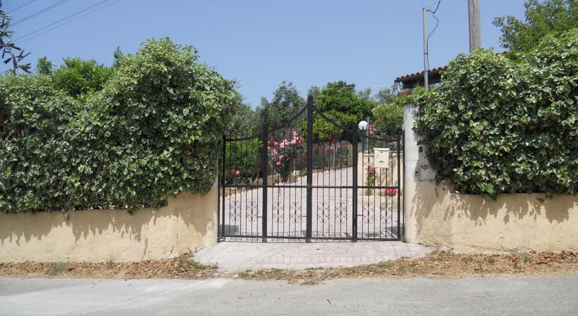 Effi House 