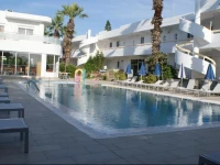 Paleos Hotel Apartments 