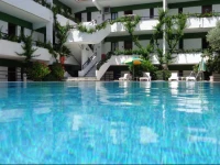 Terinikos Apart-Hotel 