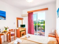 Johnhara Studios & Apartments 