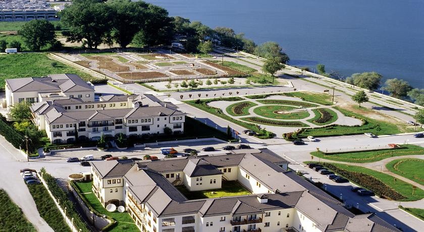 Du Lac Congress Center & Spa Hotel 