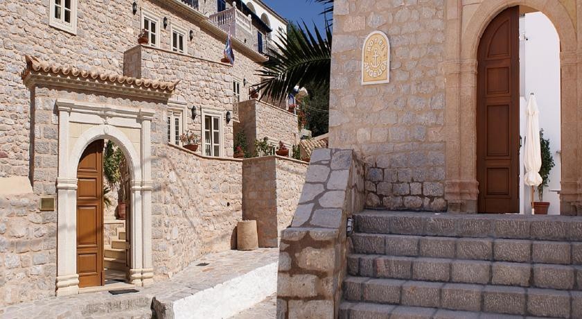Angelica Traditional Boutique Hotel 