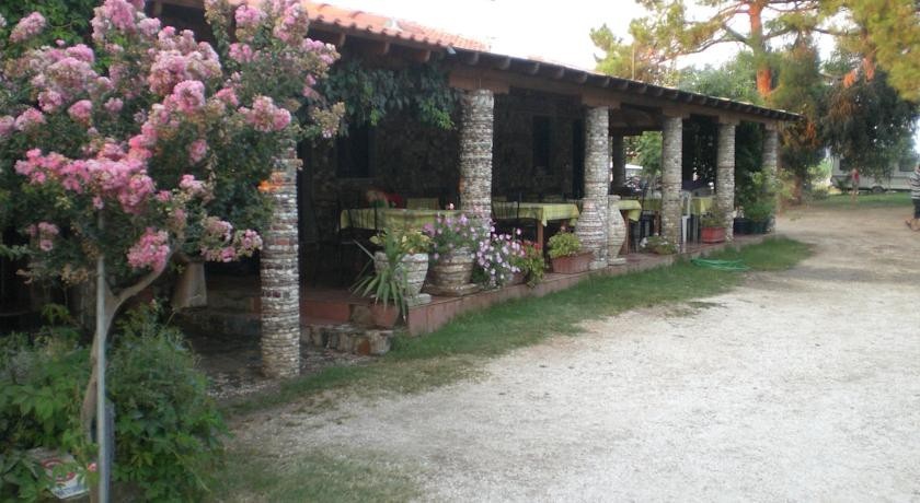 Develiki Rooms for Rent 