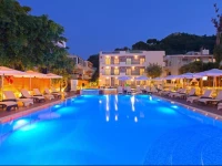 Sunny Days Apartments Hotel 