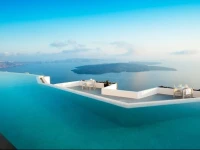 Grace Santorini 