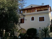 Villa Anna Apartments 