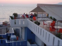 Kostas Rooms & Apartments 